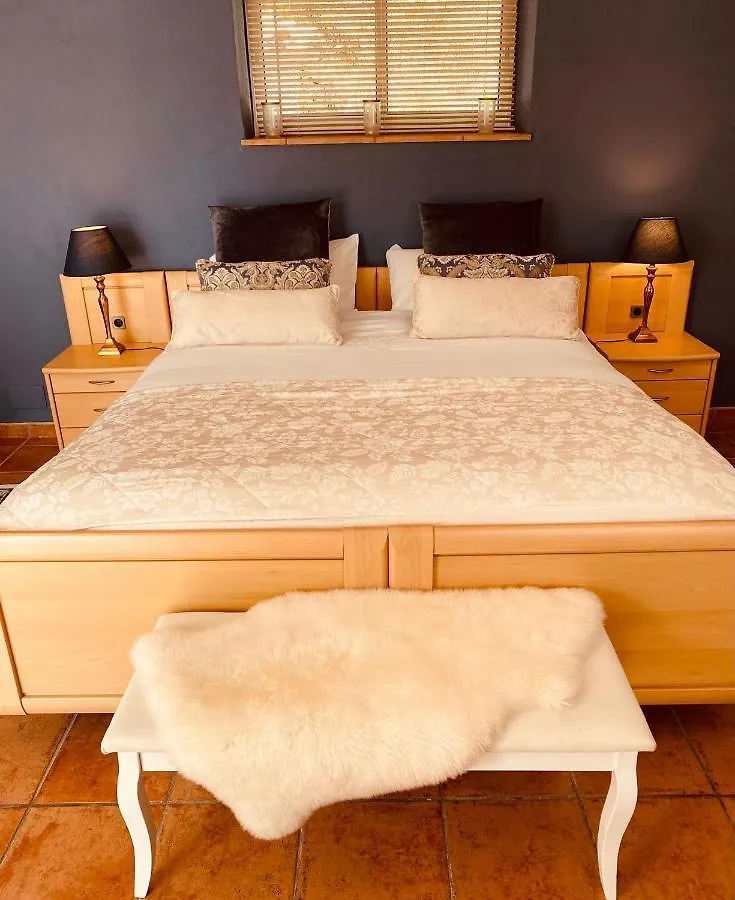 Casa Capricornio Bed and Breakfast Marbella