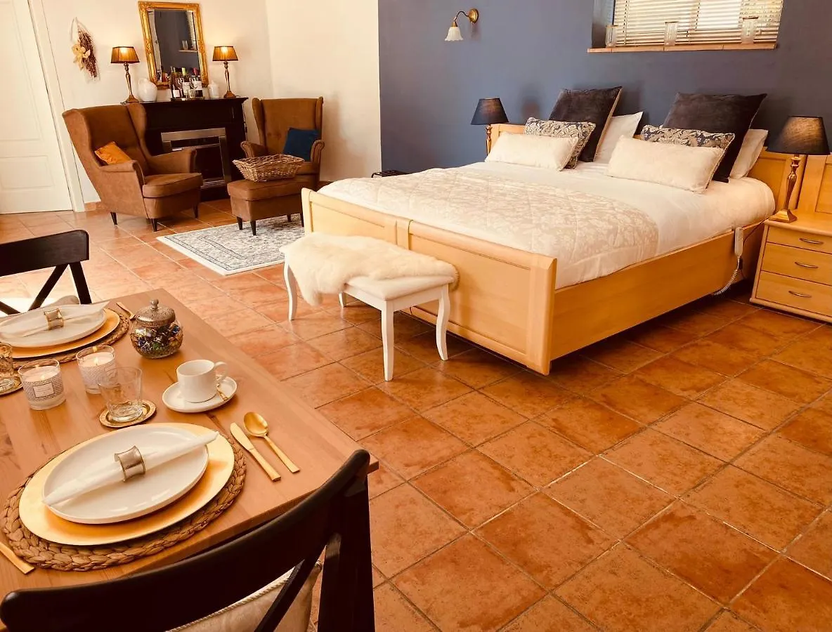 Casa Capricornio Bed & Breakfast Marbella 0*,  Spain